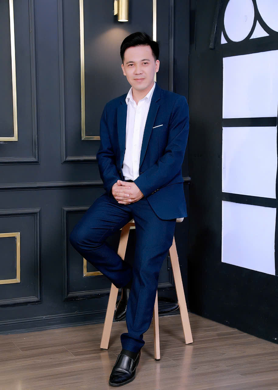 Đỗ Hữu Việt 