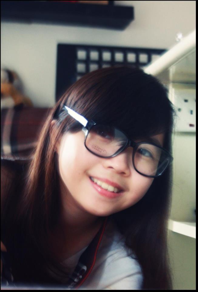 Trần Thu Hằng 